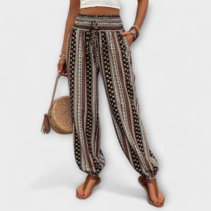 Scarlett - Pants with Ethnic Graphic Mani And Rosi