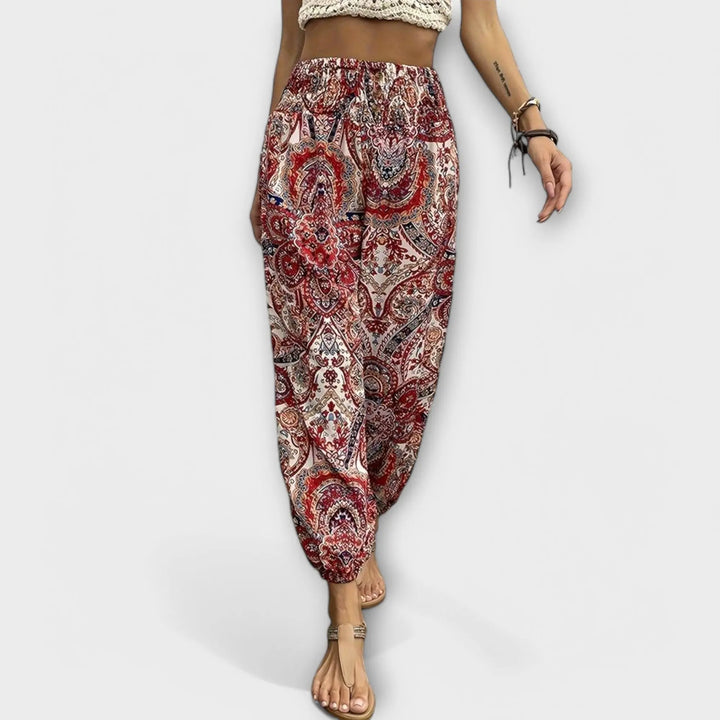 Scarlett - Pants with Ethnic Graphic Mani And Rosi