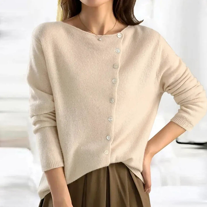 Avery - Elegant Soft Cardigan Mani and Rosi